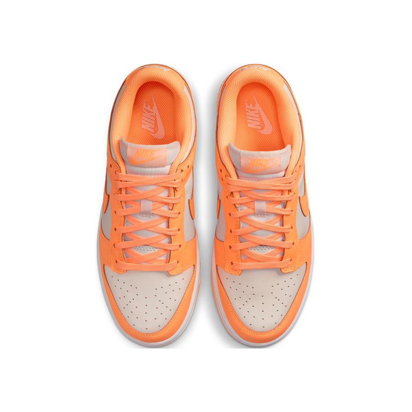 Nike Dunk Low 'Peach Cream' (WMNS)