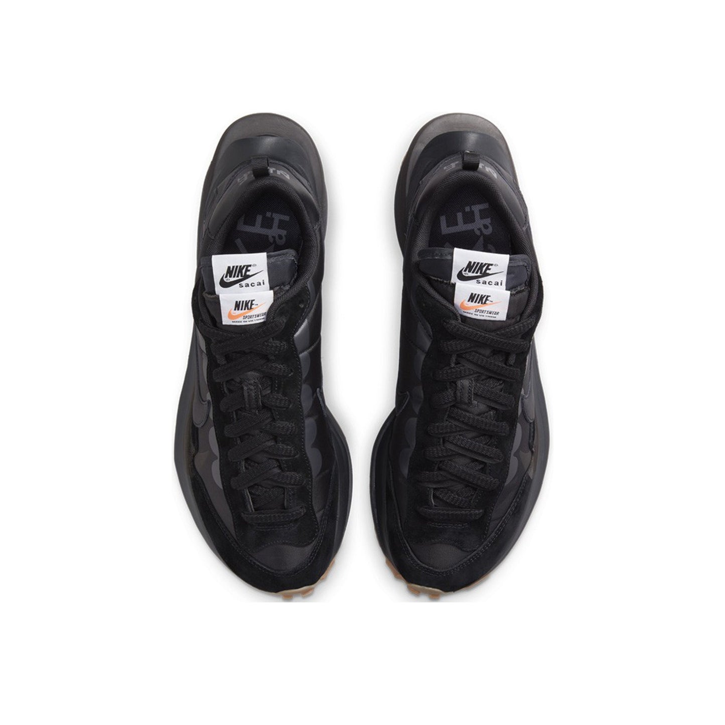 Nike Vaporwaffle x Sacai 'Black Gum'